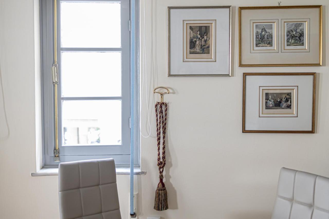 Ideal 4 Bdr Apartment In Plaka For 10! Athene Buitenkant foto