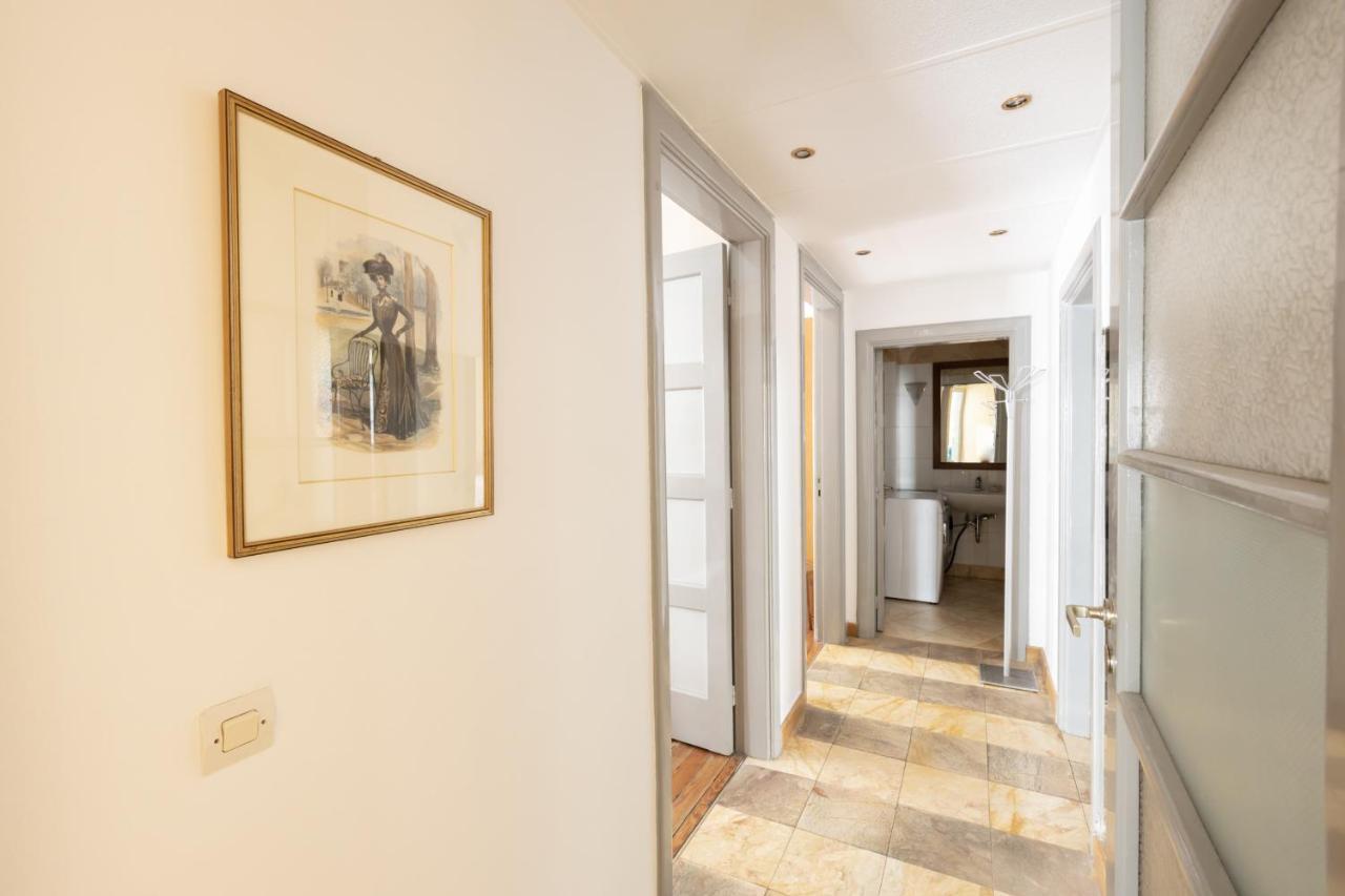 Ideal 4 Bdr Apartment In Plaka For 10! Athene Buitenkant foto
